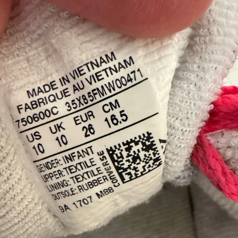 Converse Kids High-Top Sneakers with Pink and Gray Toddler size 10